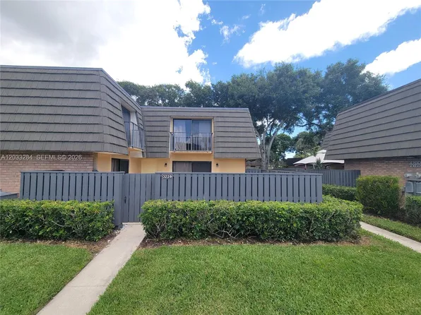 3228 32nd Way, West Palm Beach, FL 33407
