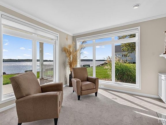 4th image of 809 Wind Rivers Dr #A