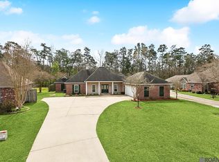 8180 Fitzgerald Dr, Denham Springs, LA 70706