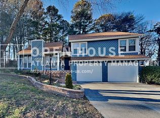 4901 Duncan Wood Dr, Duluth, GA