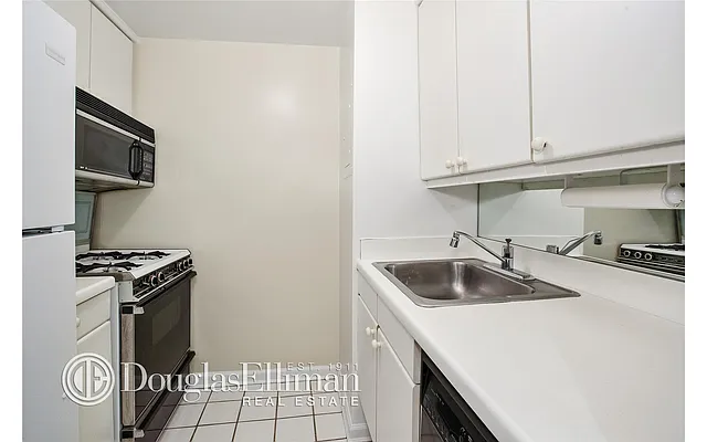 Sold by Douglas Elliman | media 3