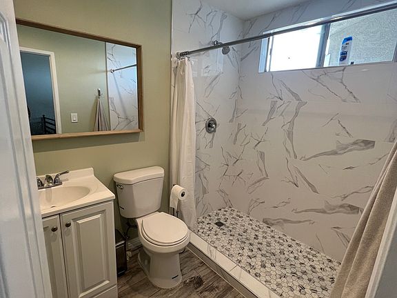 5th image of 13626 Cerise Ave APT C