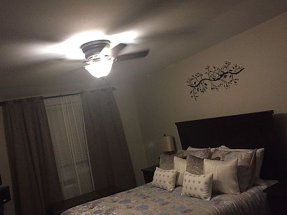 2nd image of 31 Gadsen Pl APT 2G