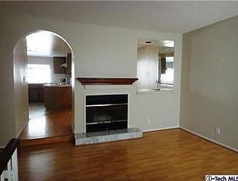 5th image of 310 W Woodward Ave APT E