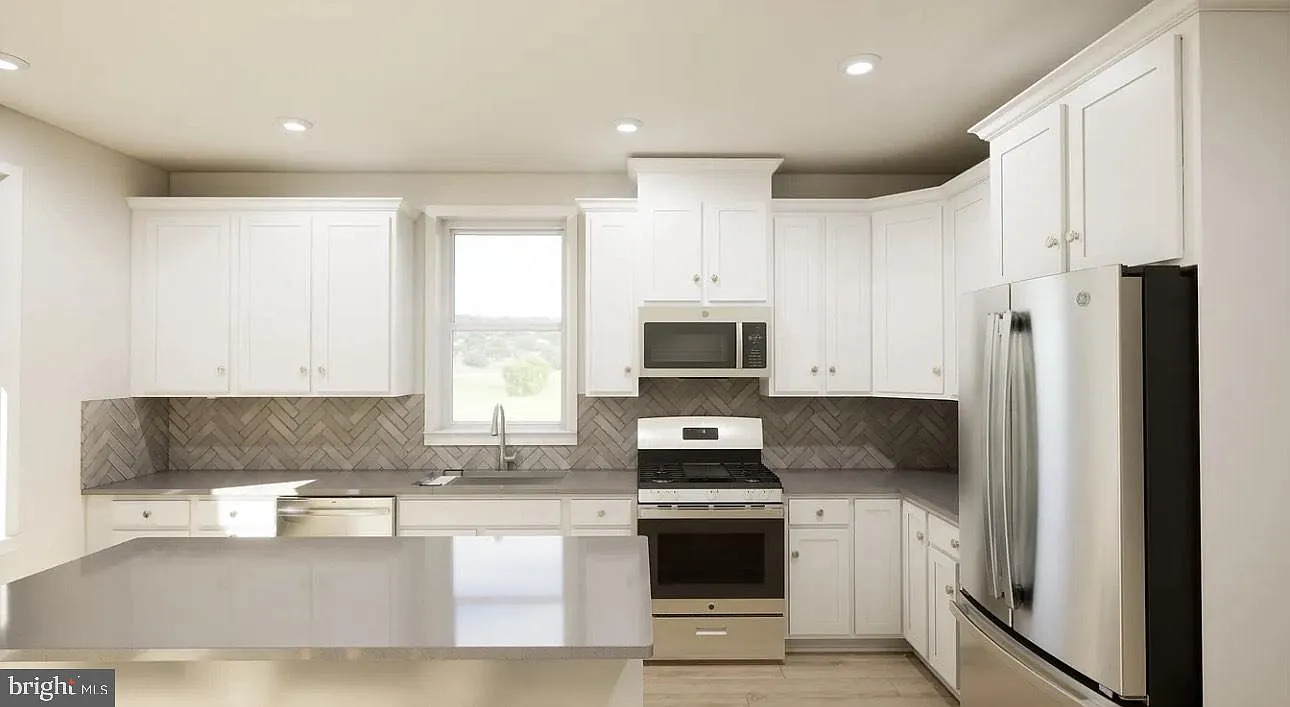 3 bed, 4.0 bath, 2216 sqft, $3,100 — Photo 3
