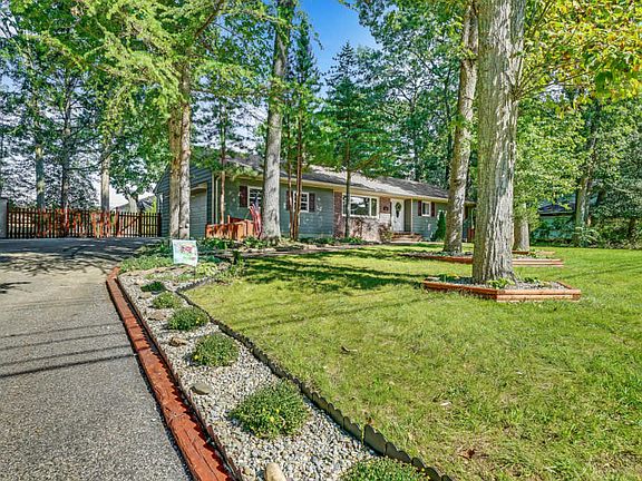 4th image of 856 Ocean View Dr