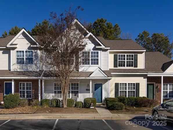 12753 Mosby Ln, Charlotte, NC 28273