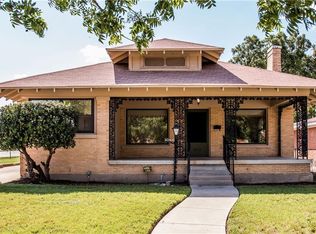 3040 Lipscomb St, Fort Worth, TX 76110