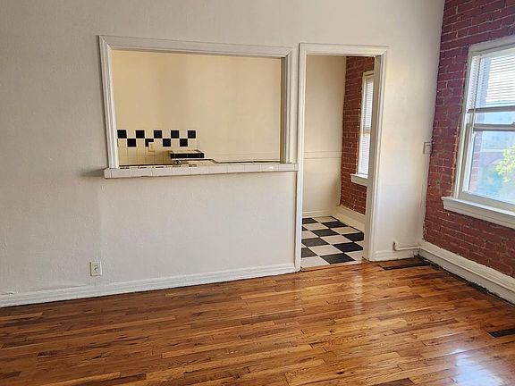 5th image of 3950 W 8th St #404