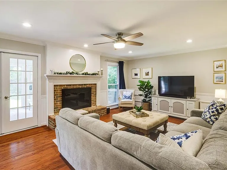 1140 Mitsy Forest Dr NE — Photo 3