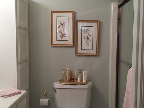 4th image of 4524 N Valley Dr NE