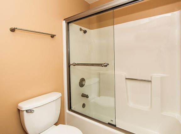4th image of 4205 Ohio St Unit 202