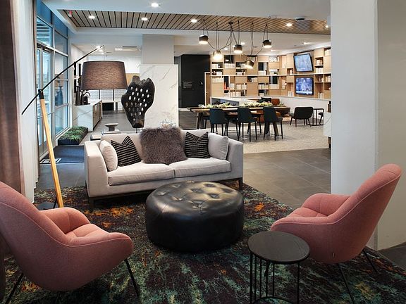 Leasing Office