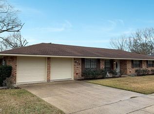 618 Briarwood Dr, Long Beach, MS 39560