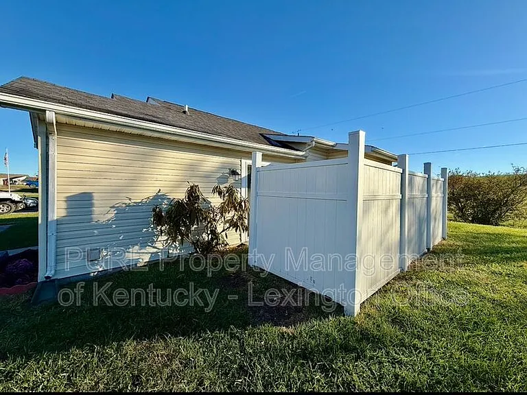 222 Buffalo Trce — Photo 22