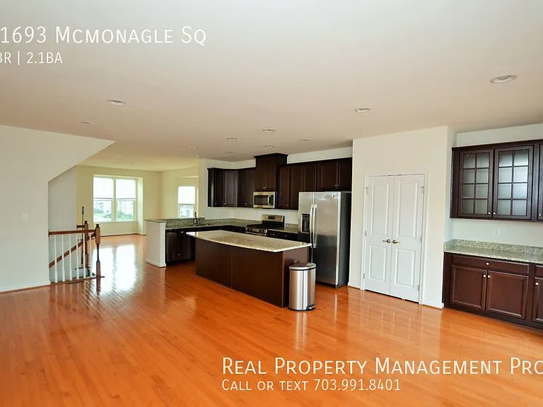 41693 McMonagle Sq — Photo 2