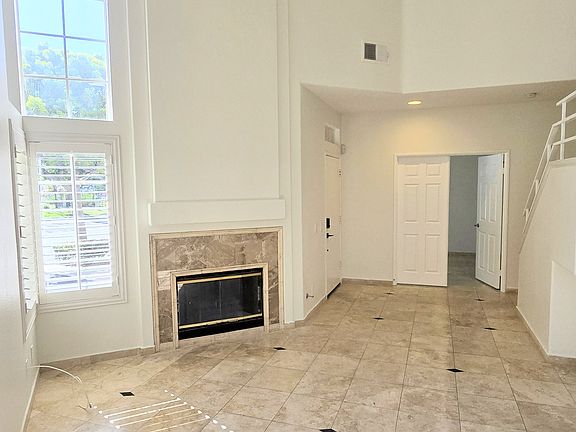 4th image of 231 Shorebreaker Dr