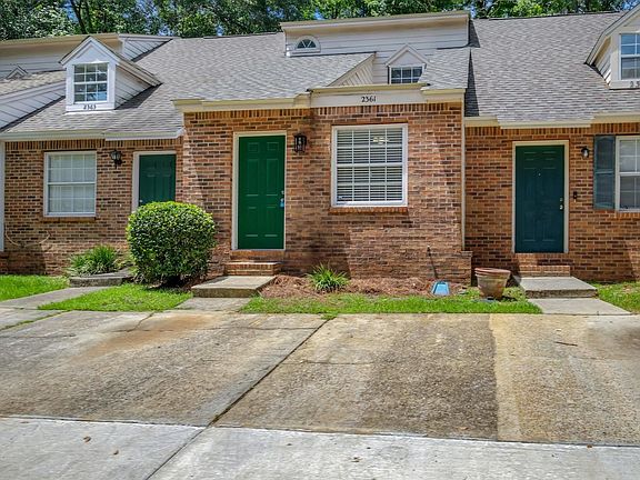 2nd image of 2361 Parrot Ln