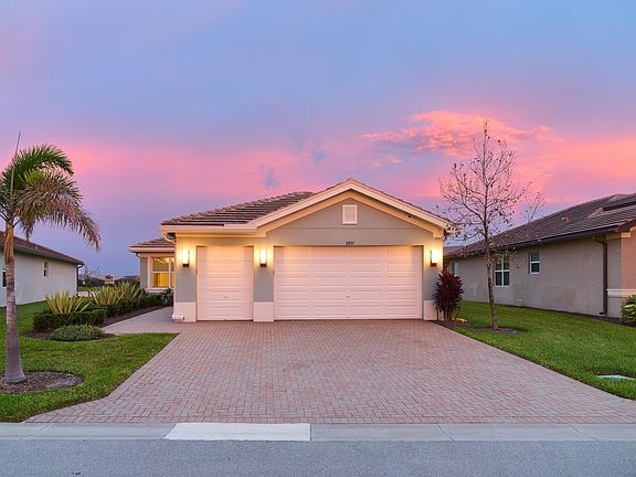 2nd image of 11837 SW Poseidon Way