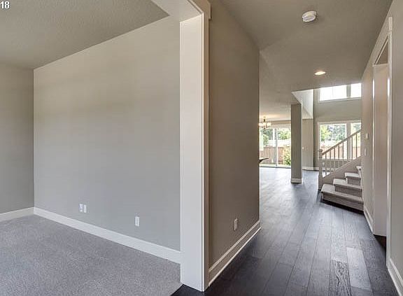 4th image of 717 SE 46th Ct Lot 2