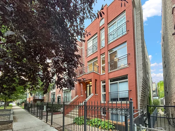 2447 W Walton St #2, Chicago, IL 60622