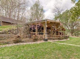 2243 Springdale Rd, Pearisburg, VA 24134