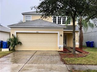 7931 Carriage Pointe Dr, Gibsonton, FL 33534