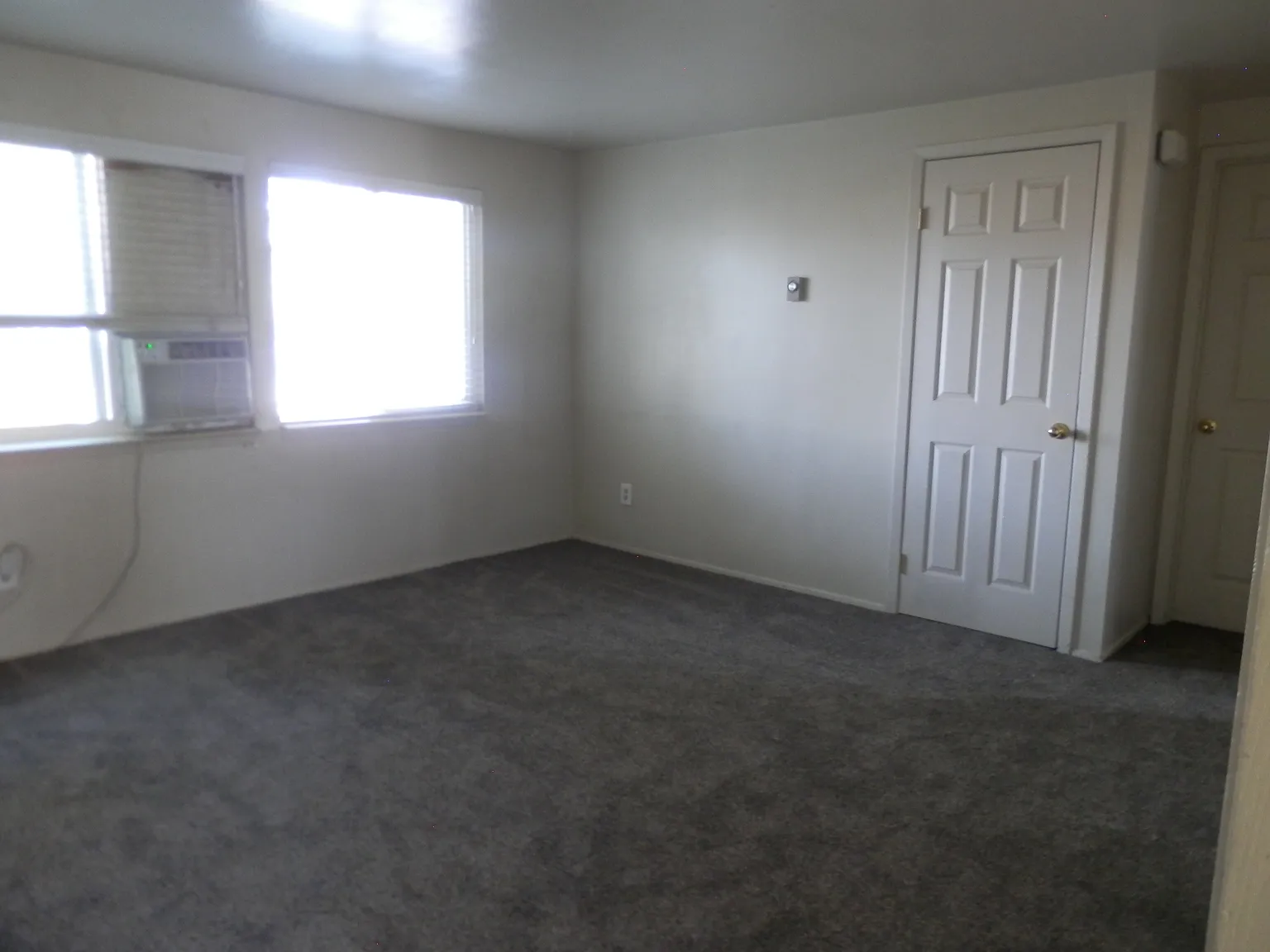 2 bed, 800 sqft, $1,200 — Photo 4
