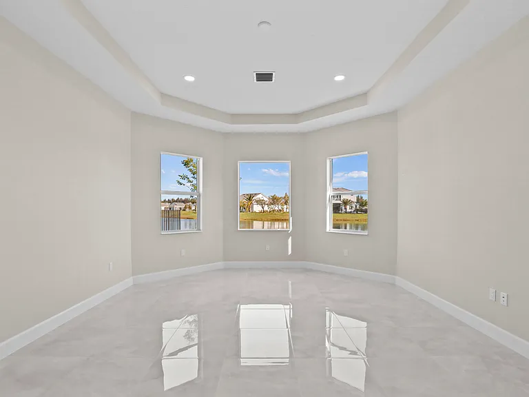 14823 Wildwood Cir — Photo 31