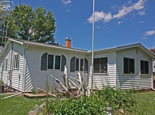 9285 N Saginaw Rd, Mount Morris, MI 48458