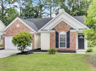 8420 Walsham St, North Charleston, SC 29420