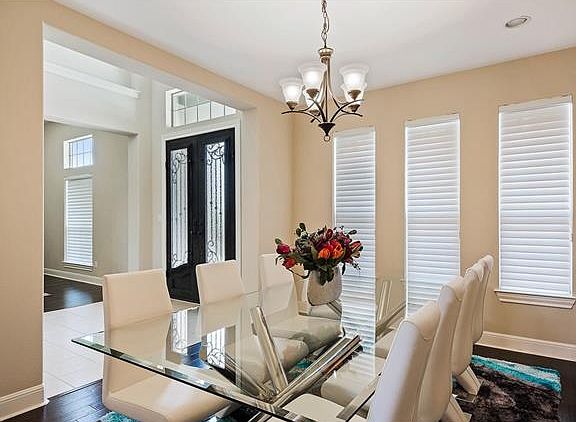 3rd image of 4713 Gallego Cir