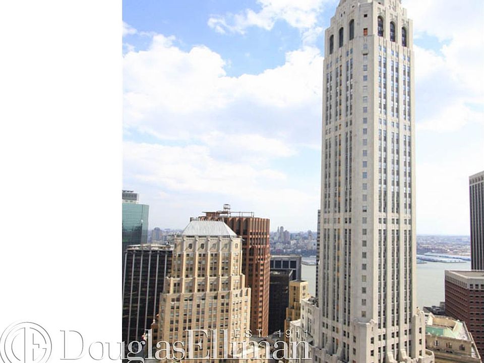 1st image of 116 John St APT 1015