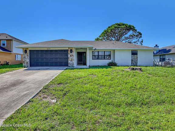 2nd image of 1635 Adview Rd SE