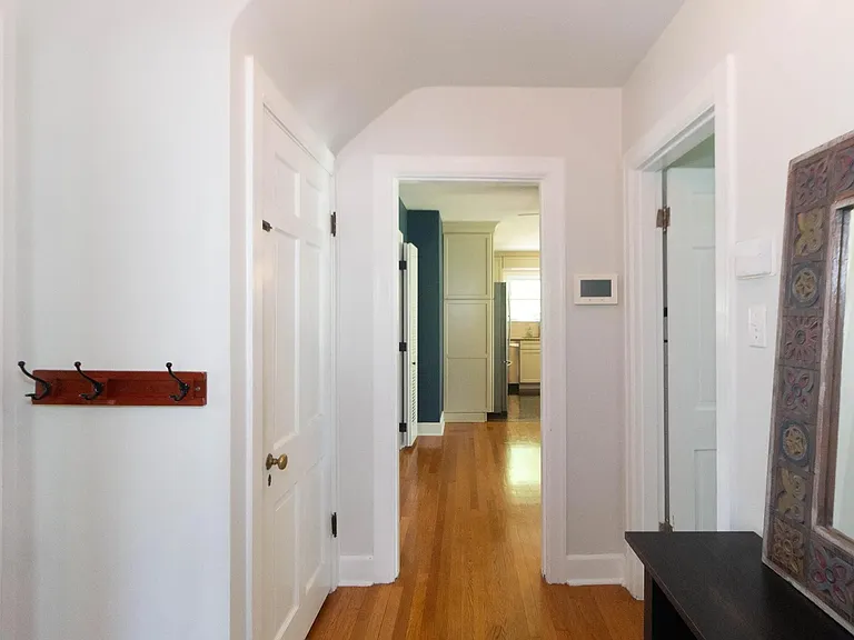 147 Jesselin Dr — Photo 42