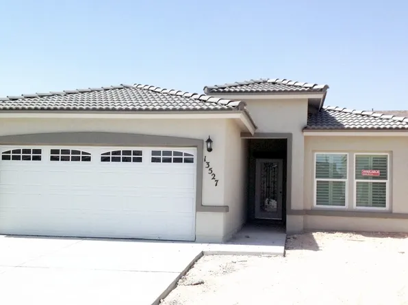 424 Santiago Munos St, Canutillo, TX 79835