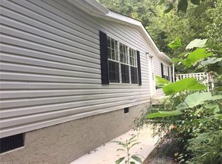 131 Crystal June Ln, Asheville, NC 28803