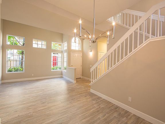 4th image of 4916 Lazio Way