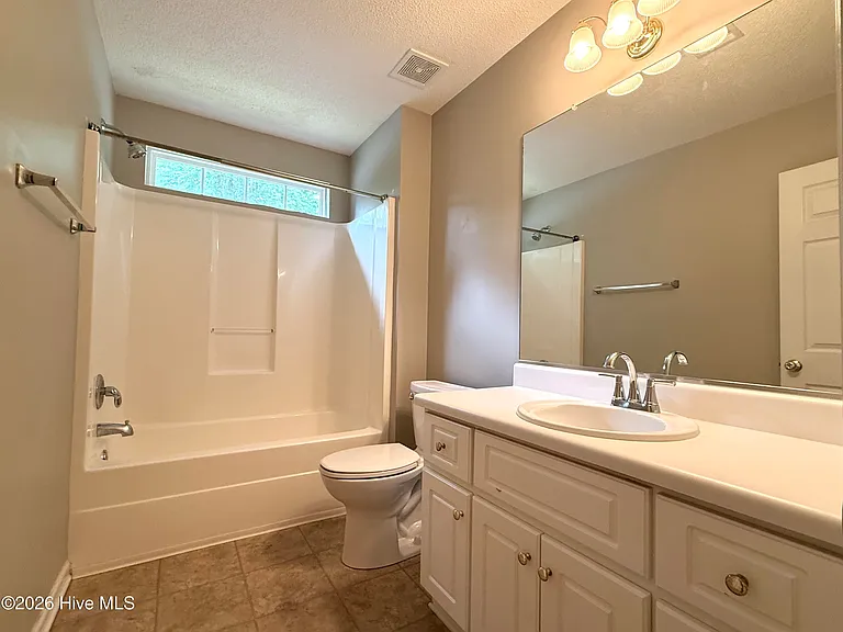 453 Connemara Trl — Photo 10