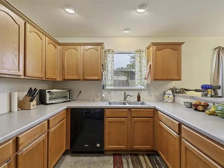 15305 Mimebark Way — Photo 7