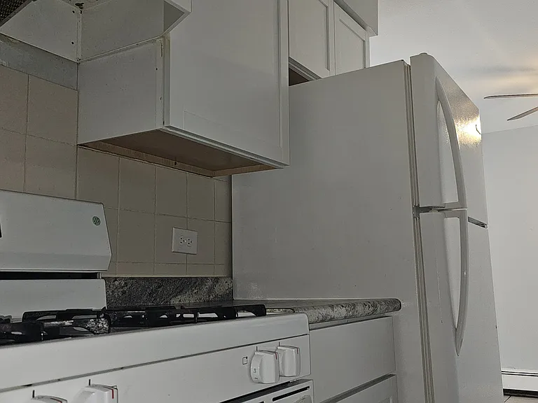 7854 Rutherford Ave #3F — Photo 21