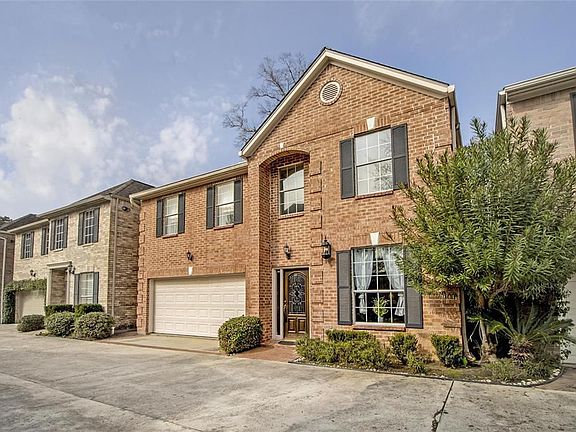 2nd image of 1424 Woodvine Dr