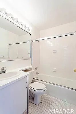 Rented by Mirador Real Estate | media 17