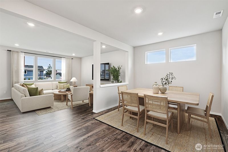 5th image of 28808 77th Drive NW #105