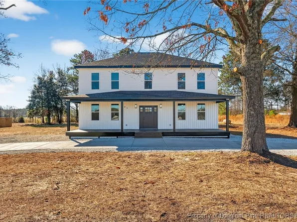 105 School St, Lumber Bridge, NC 28357