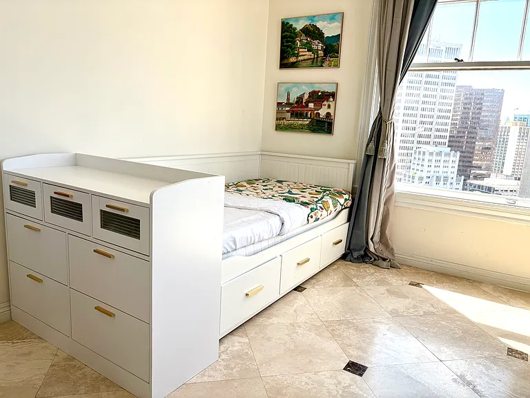 702 Ash St #900 — Photo 24