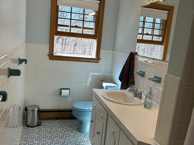 24 Circle Rd — Photo 12