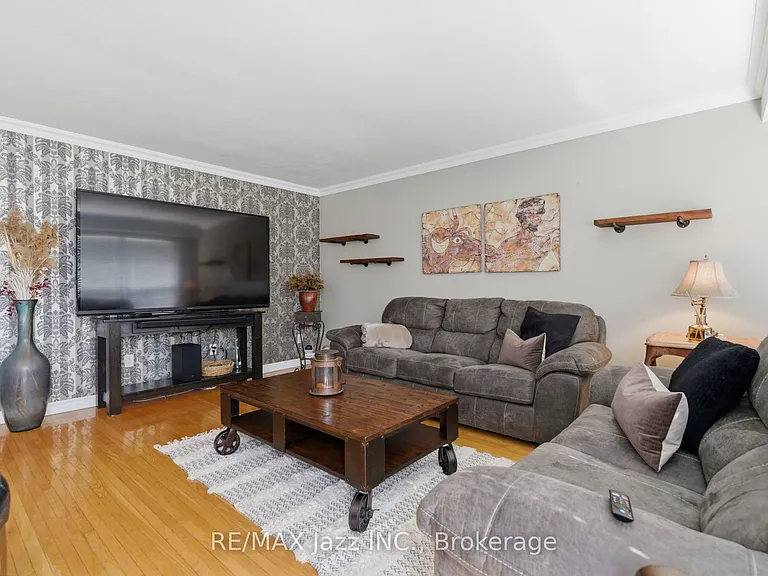 1235 Somerville St #UPPER FLOOR — Photo 7