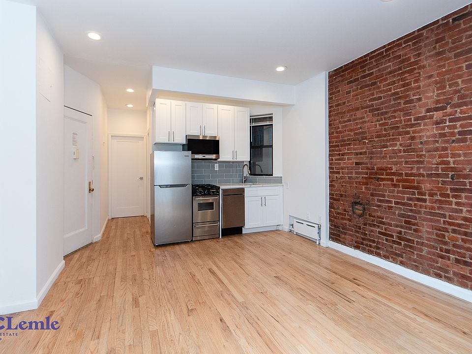 1st image of 1592 2nd Ave #2AA