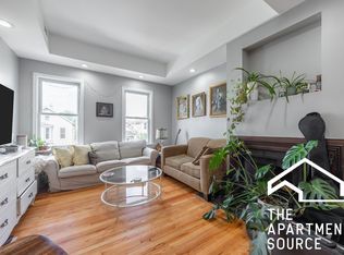 1647 N Francisco Ave #B, Chicago, IL 60647